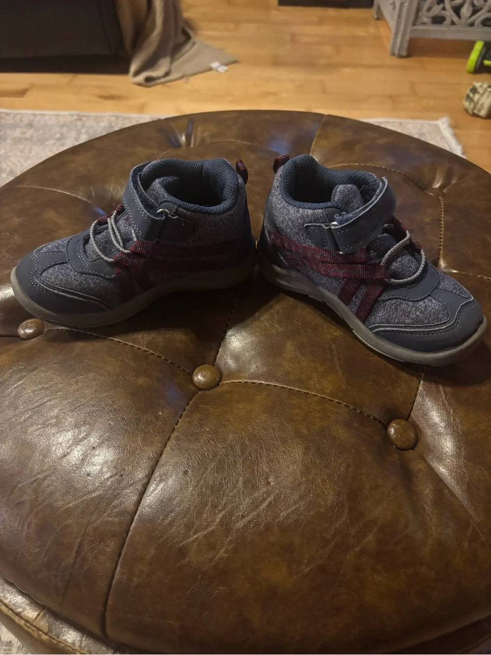 OshKosh B’Gosh Forrest EverPlay Fashion Boot Size 9 Super Cute Excellent Shape